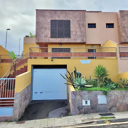 Briones Apartment