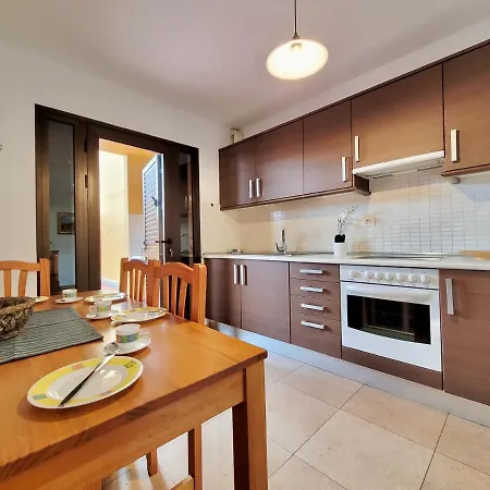 Apartment Briones *