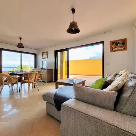 Apartment Briones *
